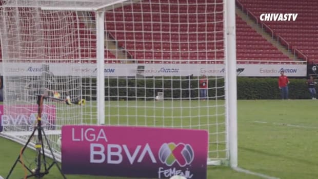 Chivas Women's dramatic goal to get into the final